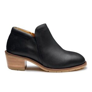 Xena Gravity Steel Toe Shoe